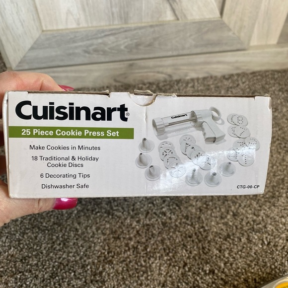 NIB Cuisinart 25 Piece Cookie Press Set Cupcake/Cake Decorating Frosting - Picture 3 of 6